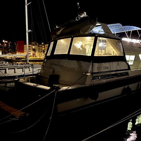 Navi Yacht A Sete, 2 A 8 Couchages, Privatif Ξενοδοχείο Εξωτερικό φωτογραφία
