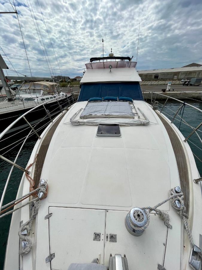 Navi Yacht A Sete, 2 A 8 Couchages, Privatif Ξενοδοχείο Εξωτερικό φωτογραφία