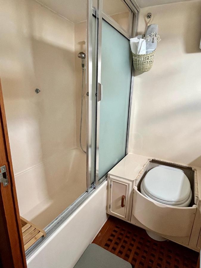 Navi Yacht A Sete, 2 A 8 Couchages, Privatif Ξενοδοχείο Εξωτερικό φωτογραφία