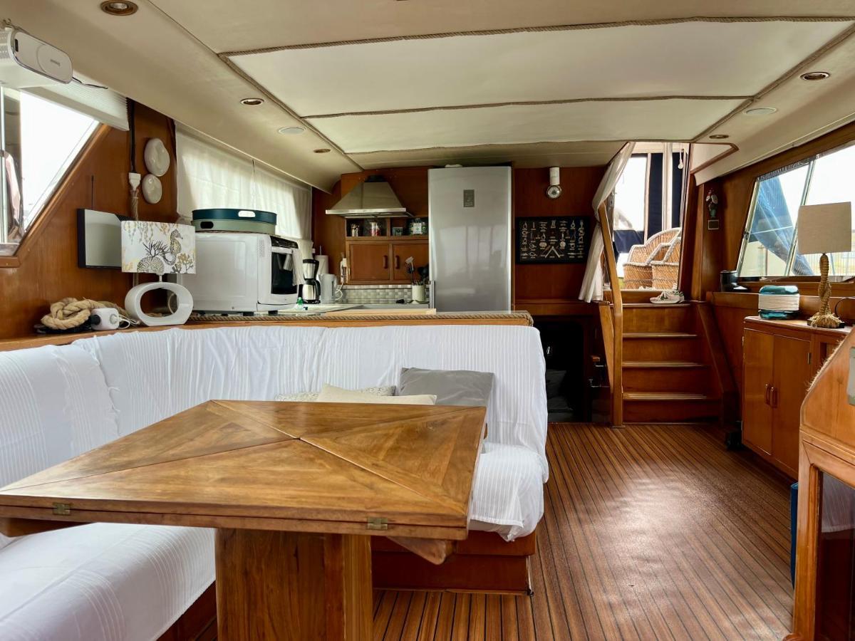 Navi Yacht A Sete, 2 A 8 Couchages, Privatif Ξενοδοχείο Εξωτερικό φωτογραφία
