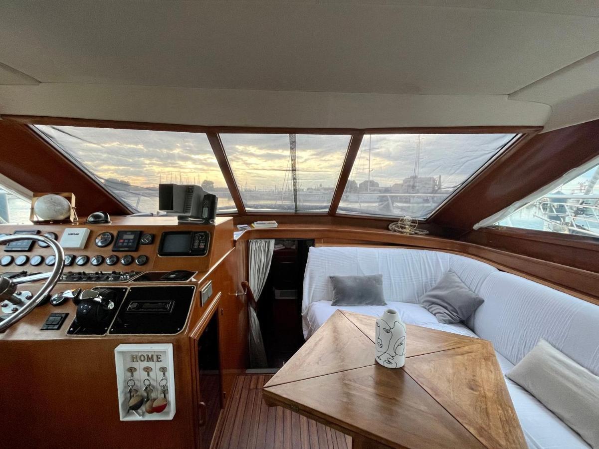 Navi Yacht A Sete, 2 A 8 Couchages, Privatif Ξενοδοχείο Εξωτερικό φωτογραφία