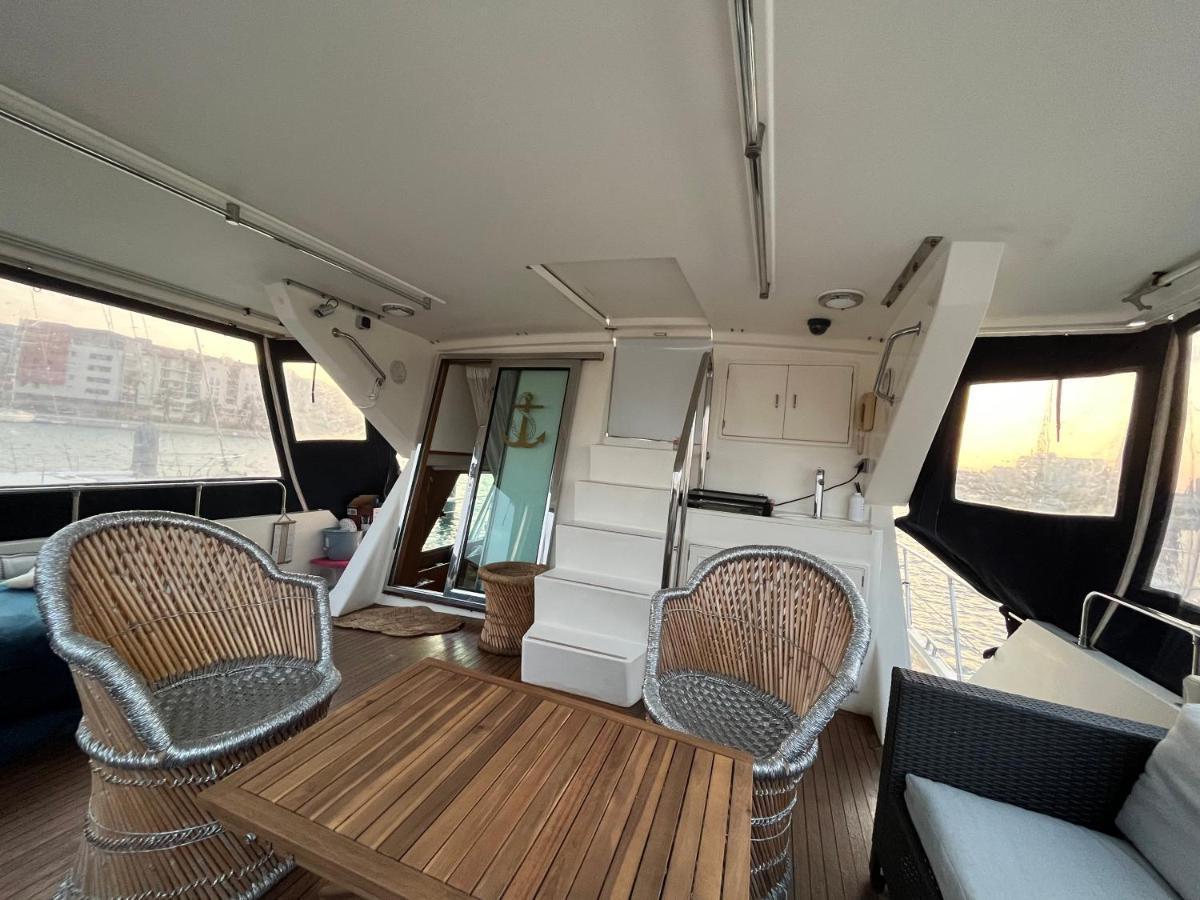 Navi Yacht A Sete, 2 A 8 Couchages, Privatif Ξενοδοχείο Εξωτερικό φωτογραφία