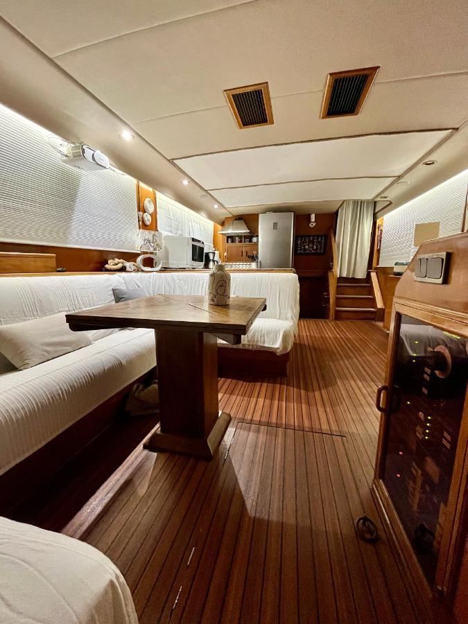 Navi Yacht A Sete, 2 A 8 Couchages, Privatif Ξενοδοχείο Εξωτερικό φωτογραφία